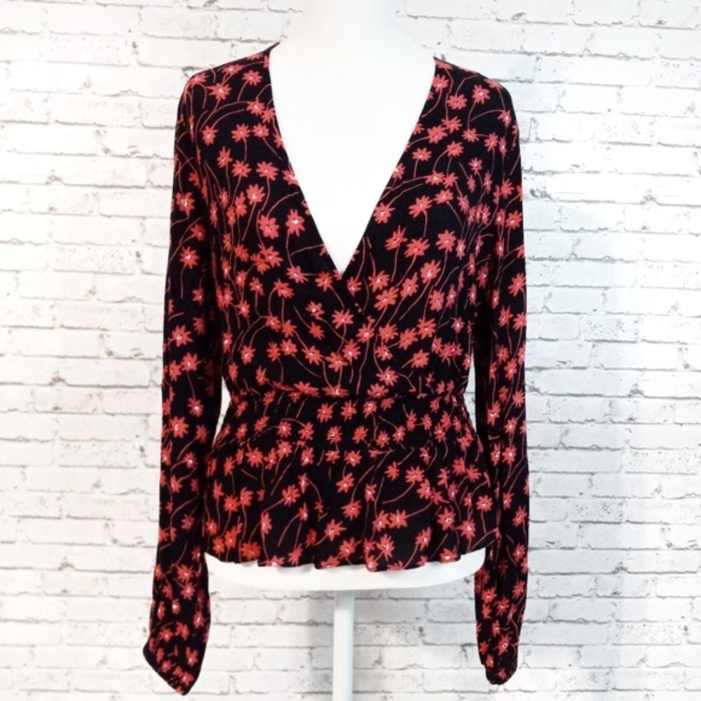 Express Flower Peplum Black Top New